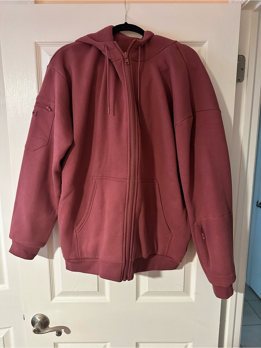 Comfrt travel zip up